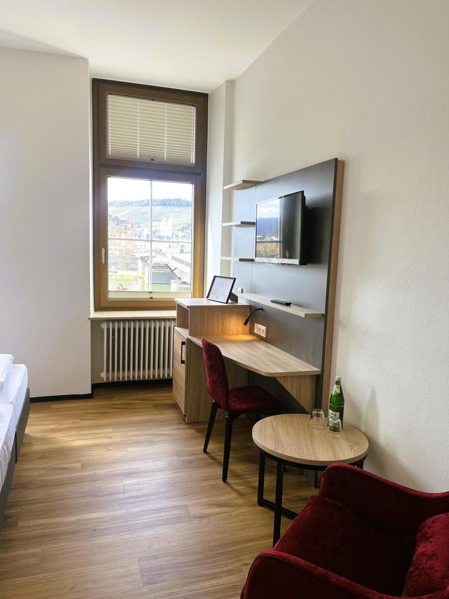 Moselhotel Roemischer Kaiser Bernkastel-Kues Zewnętrze zdjęcie