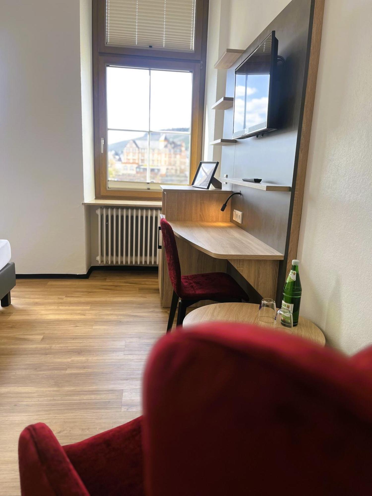 Moselhotel Roemischer Kaiser Bernkastel-Kues Zewnętrze zdjęcie