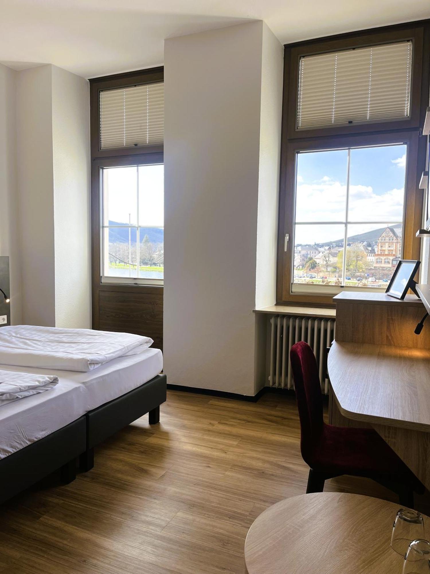 Moselhotel Roemischer Kaiser Bernkastel-Kues Zewnętrze zdjęcie